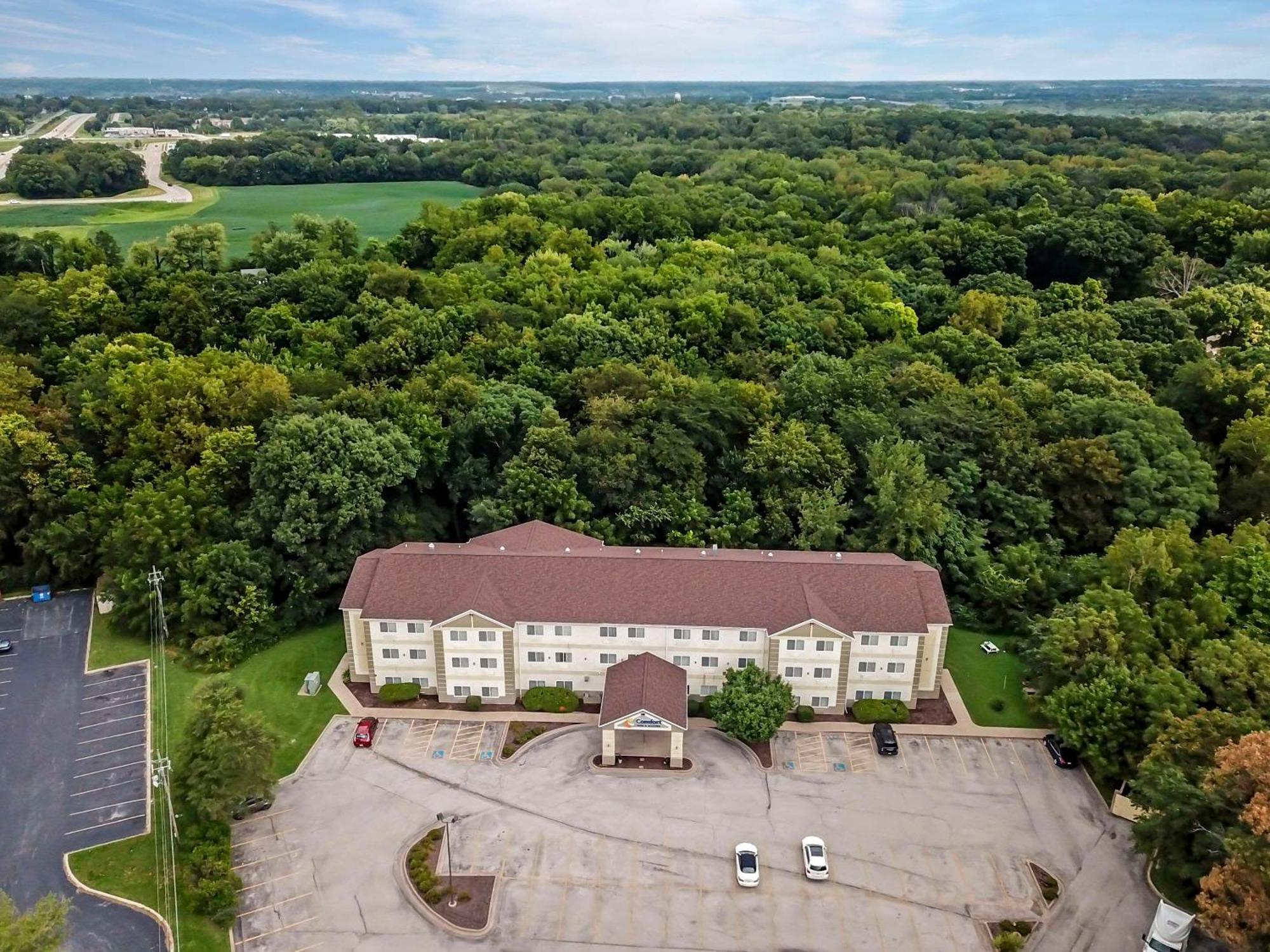 Comfort Inn & Suites East Moline Near I-80 Dış mekan fotoğraf