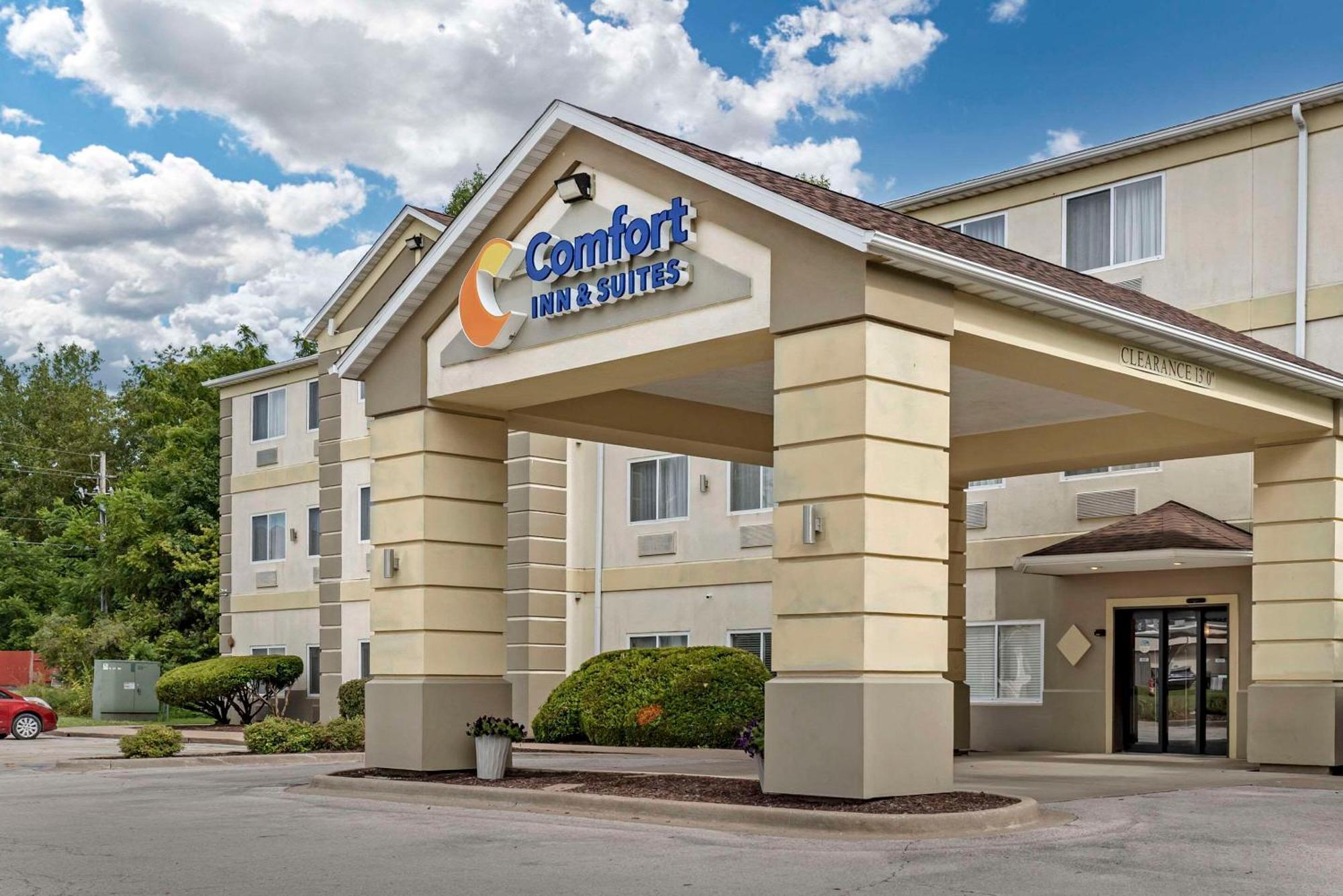 Comfort Inn & Suites East Moline Near I-80 Dış mekan fotoğraf