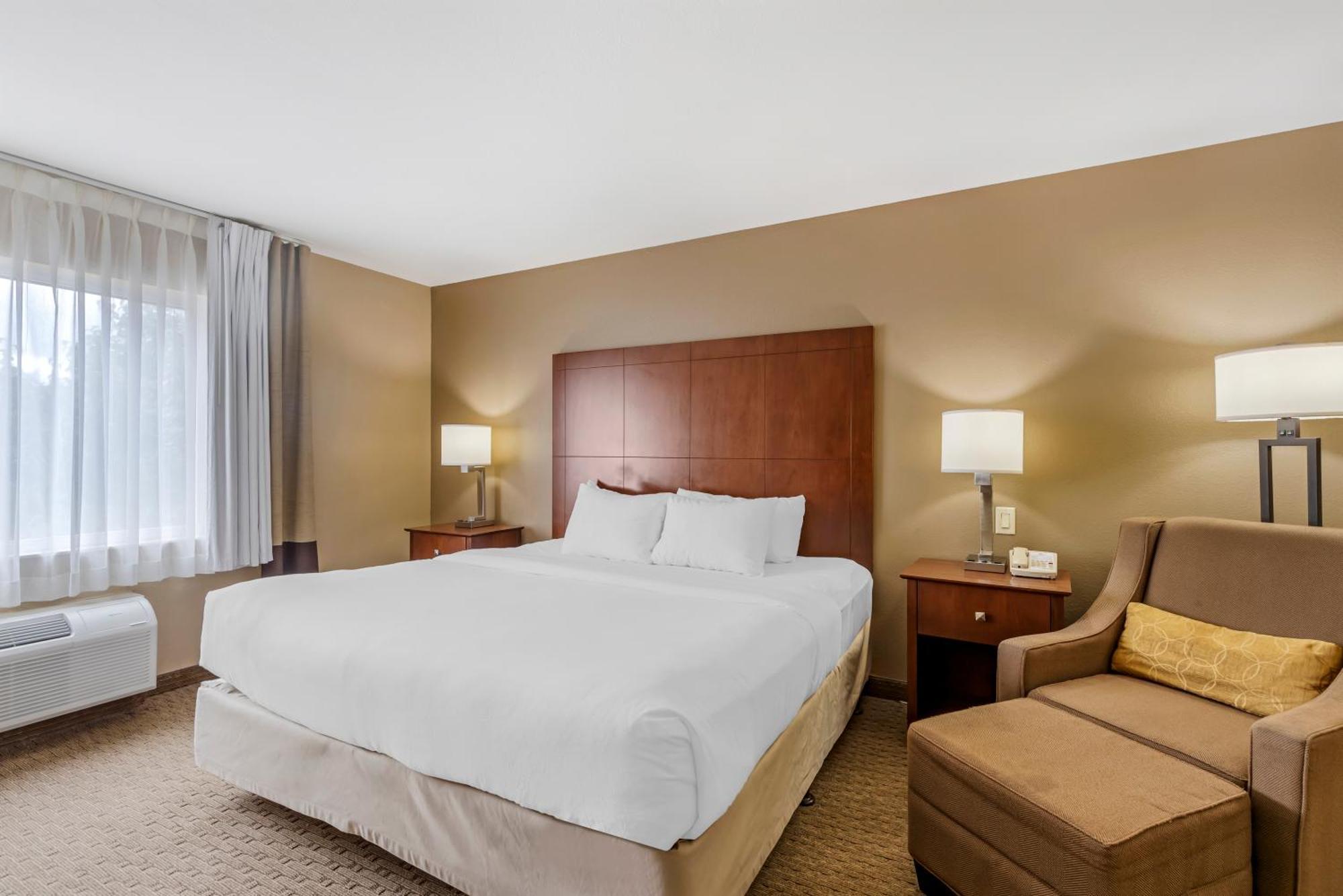 Comfort Inn & Suites East Moline Near I-80 Dış mekan fotoğraf